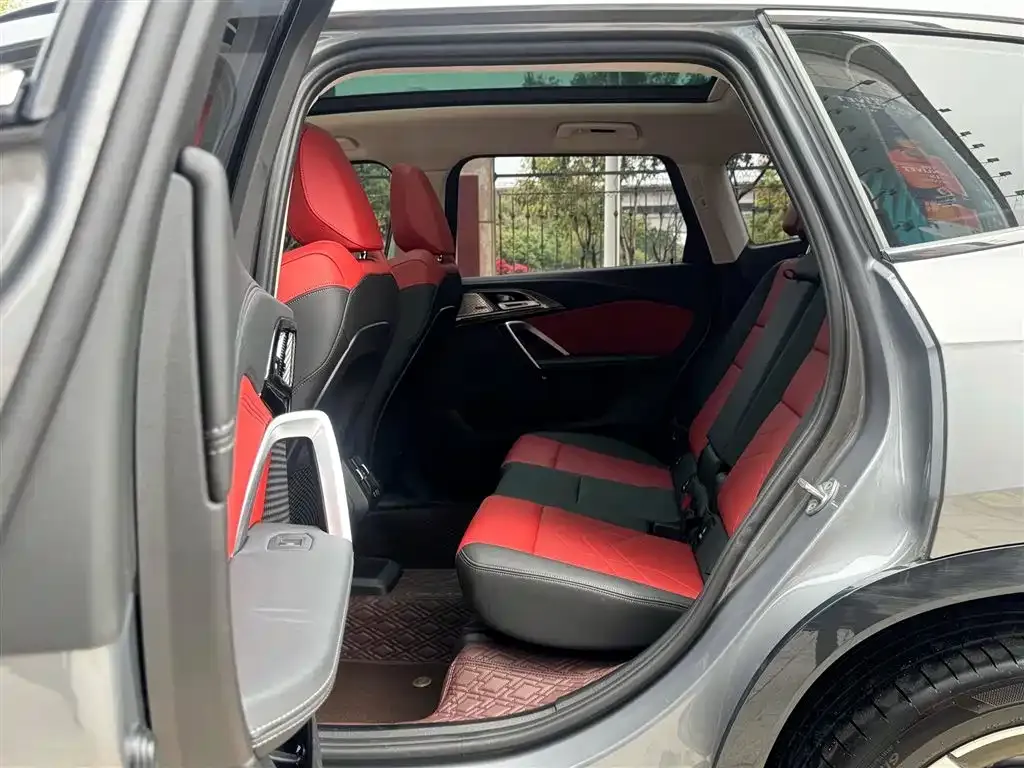 BMW X1 2023 из CN, фото 10