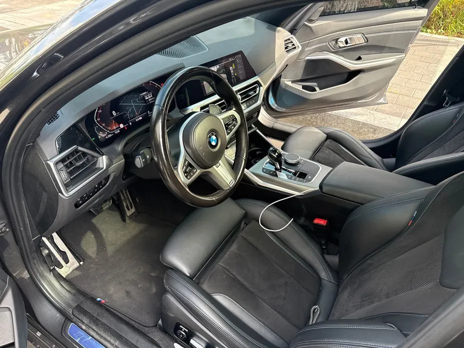 BMW 3-Series 2021 из KR, фото 10