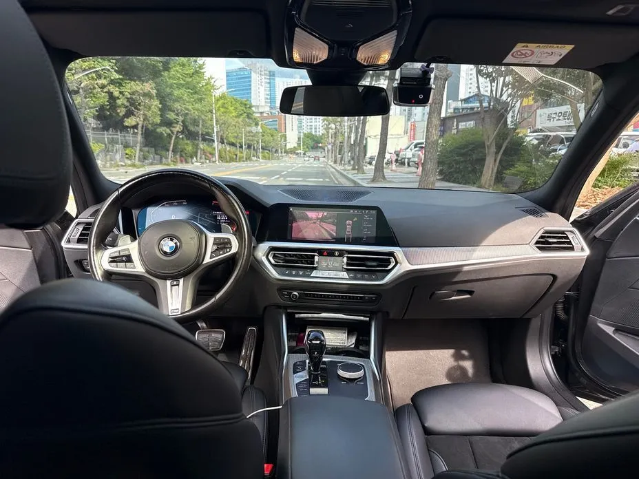BMW 3-Series 2021 из KR, фото 3