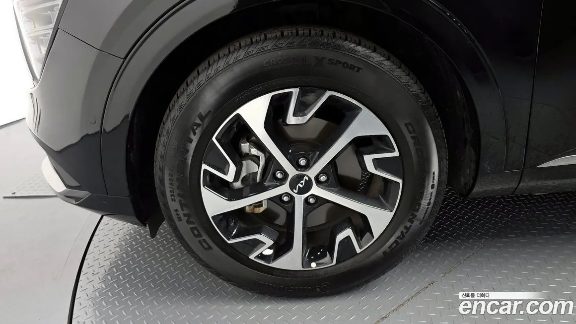Kia Sportage — фото 9