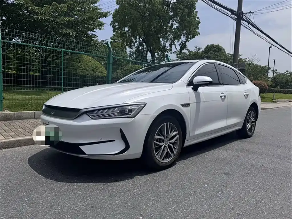 BYD Qin PLUS — фото 10