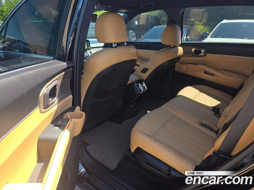 Kia Sorento — фото 3