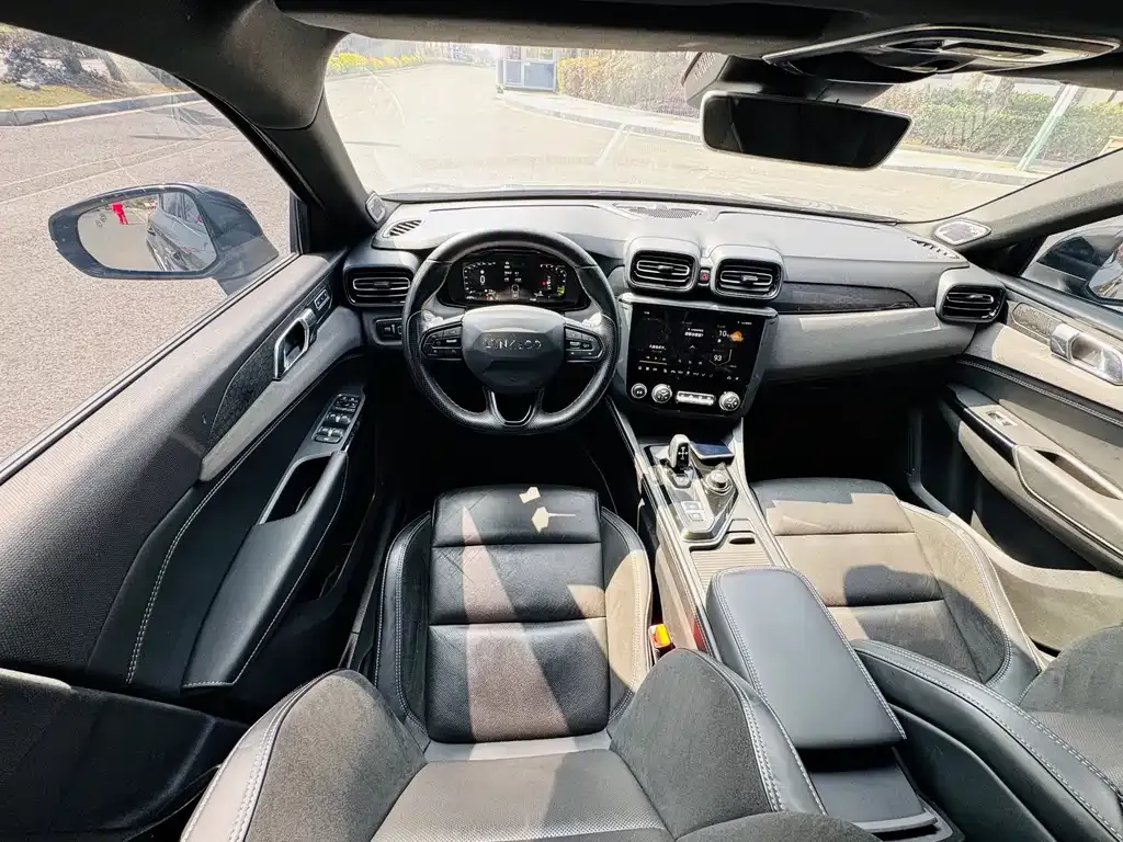 Lynk & Co 02 Hatchback 2022 из CN, фото 4