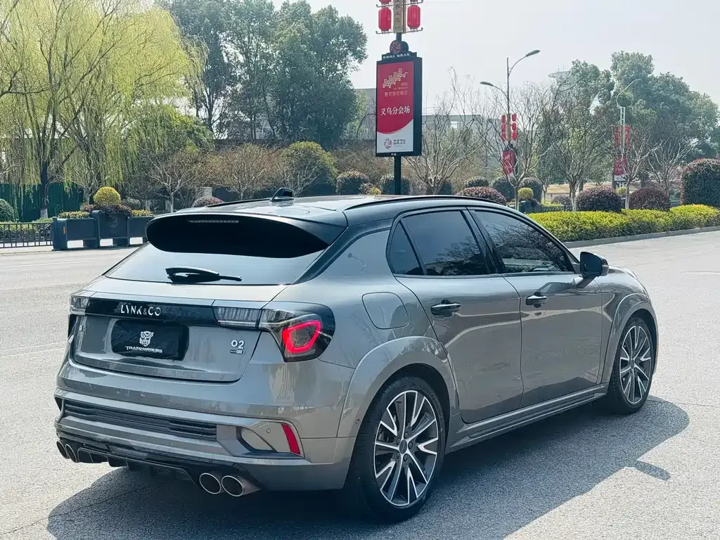 Lynk & Co 02 Hatchback 2022 из CN, фото 6