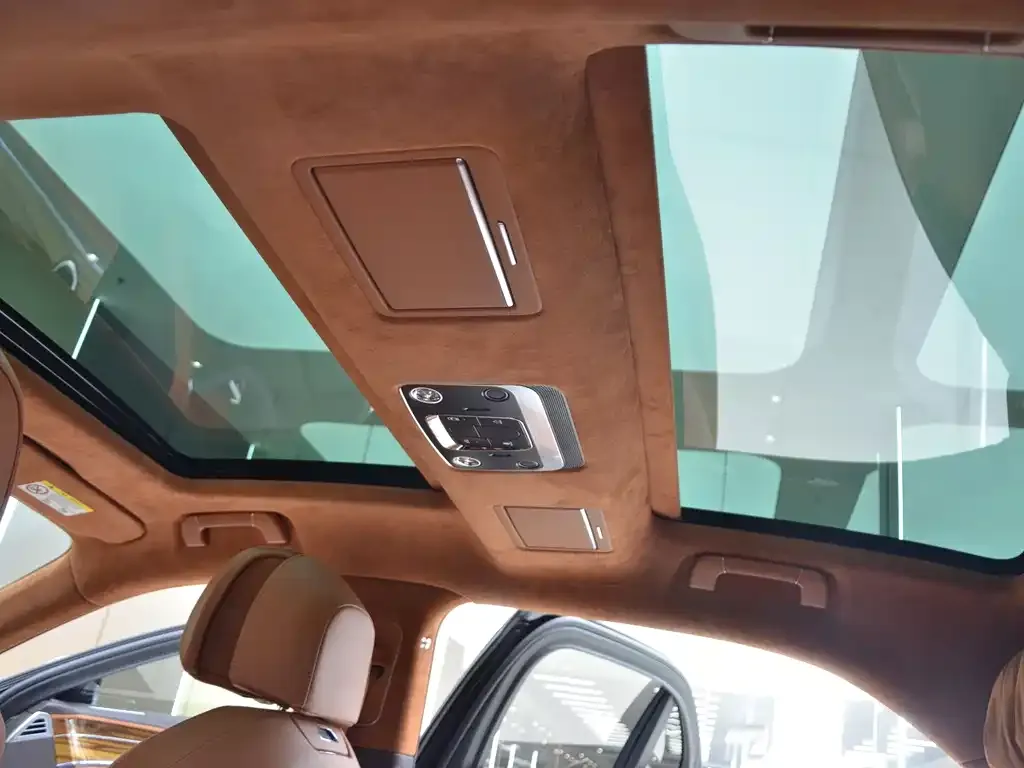 Bentley Flying Spur PHEV 2023 из CN, фото 3