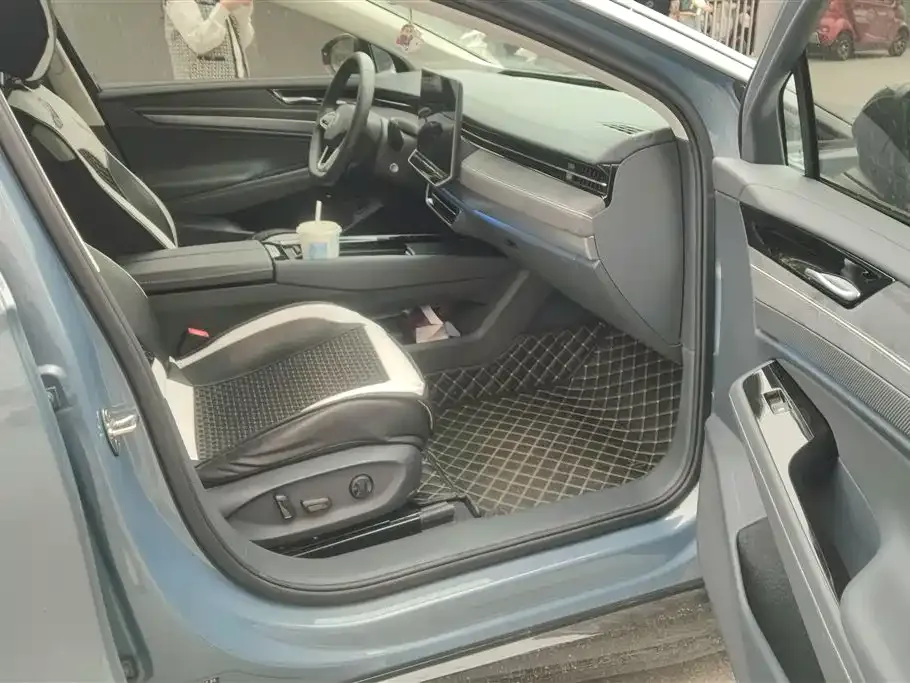 Volkswagen ID.7 VIZZION 2024 из CN, фото 9