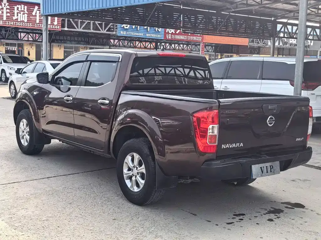 Nissan Navara 2023 из CN, фото 5