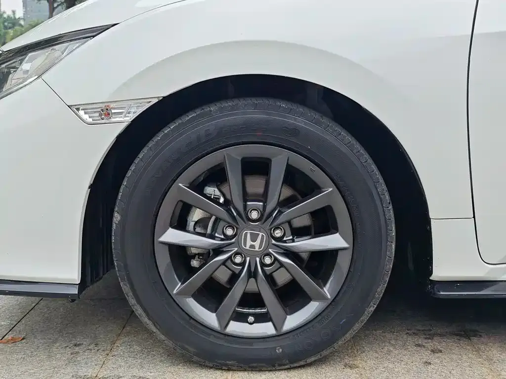 Honda Civic — фото 2