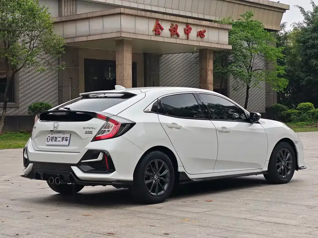 Honda Civic — фото 7