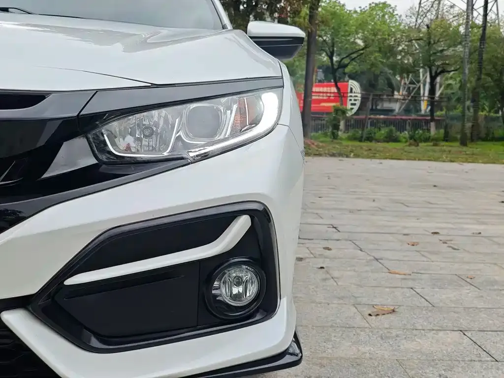 Honda Civic — фото 3