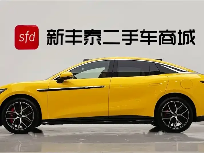 BYD Han L — фото 10