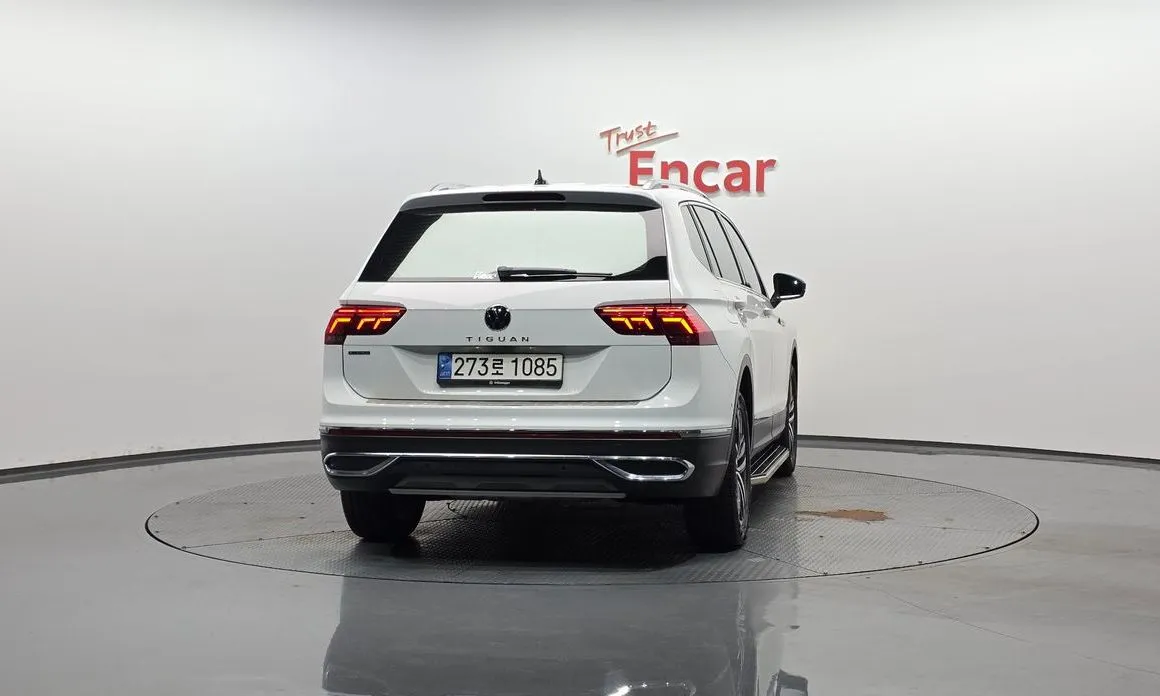Volkswagen Tiguan — фото 3