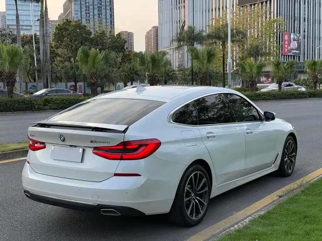 BMW 6 Series GT — фото 9