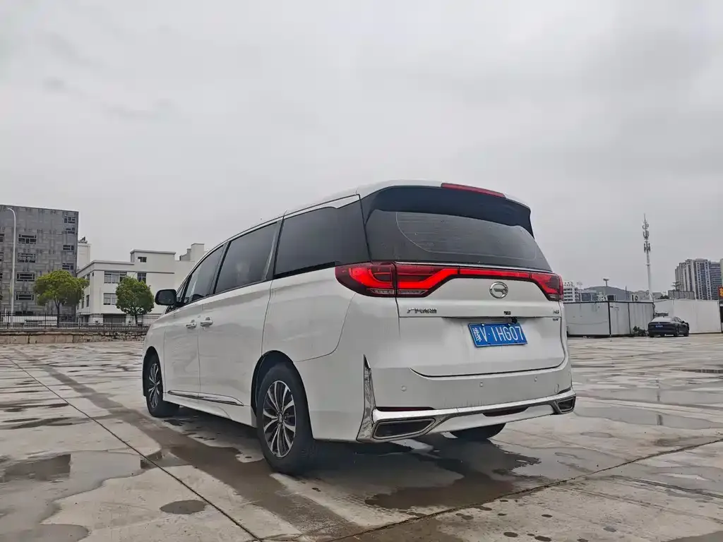 GAC Motor Trumpchi M8 — фото 8