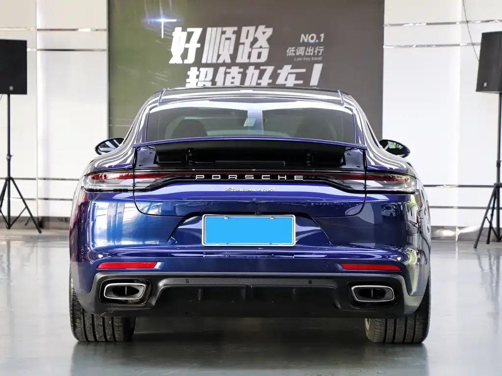 Porsche Panamera — фото 10
