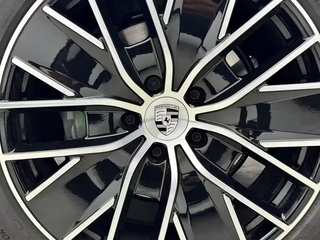 Porsche Macan EV 2025 из CN, фото 7
