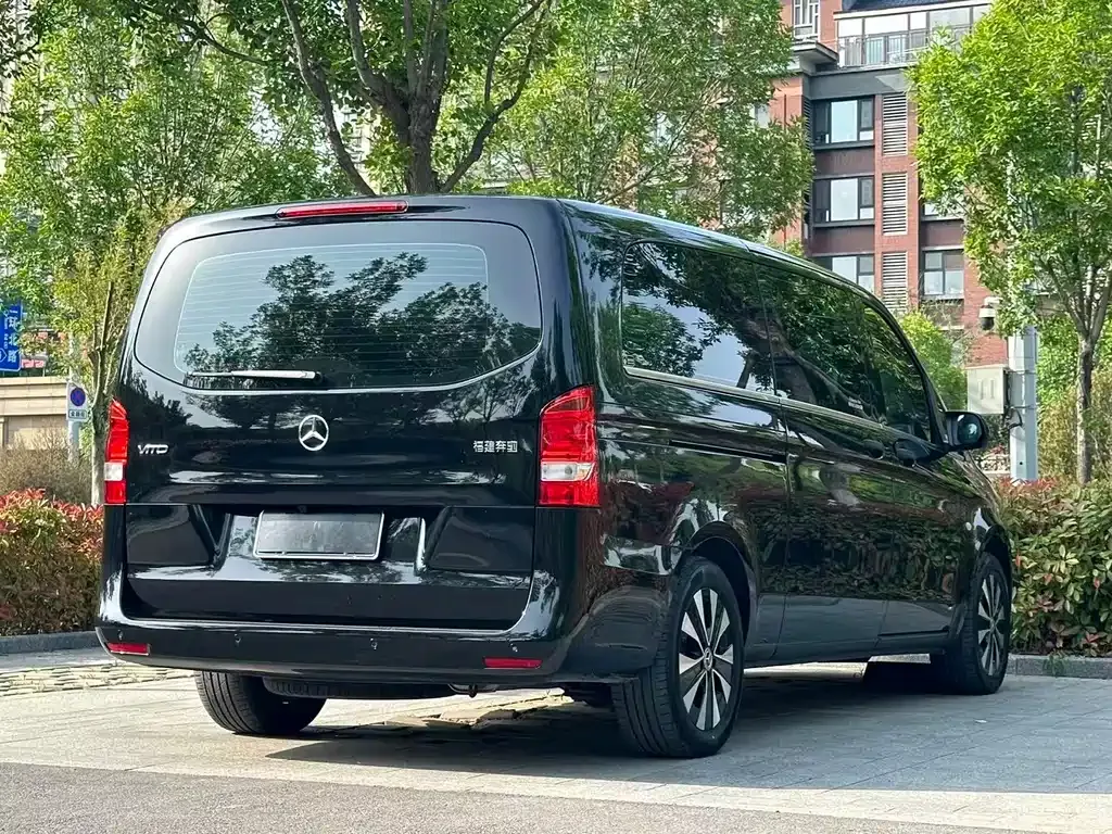 Mercedes-Benz Vito — фото 5