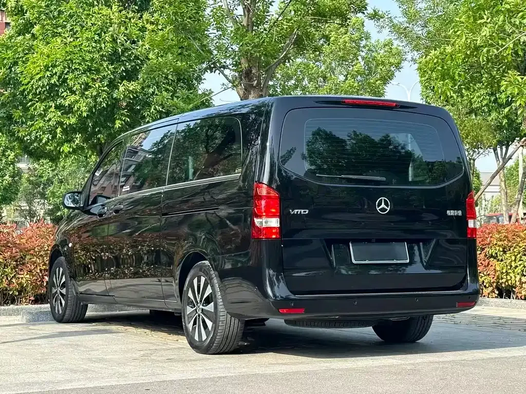 Mercedes-Benz Vito — фото 9