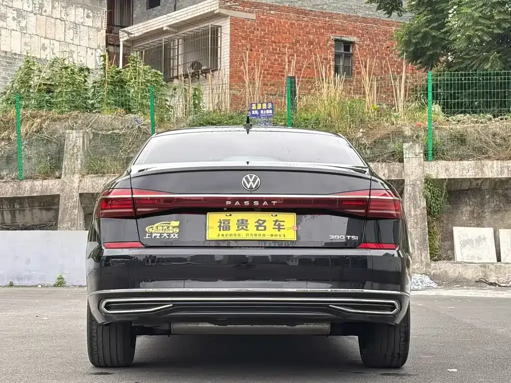 Volkswagen Passat — фото 6