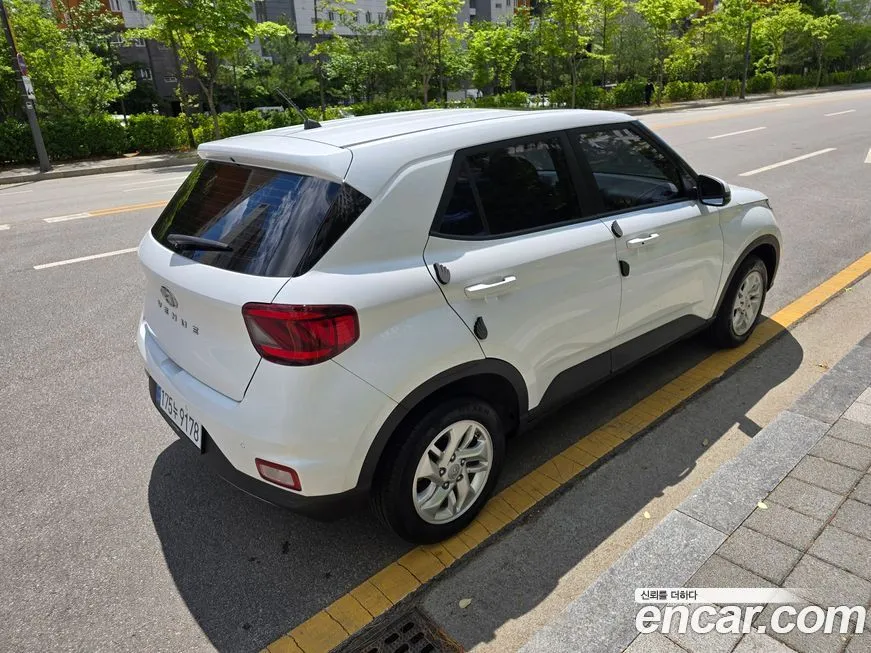 Hyundai Venue 2021 из KR, фото 10