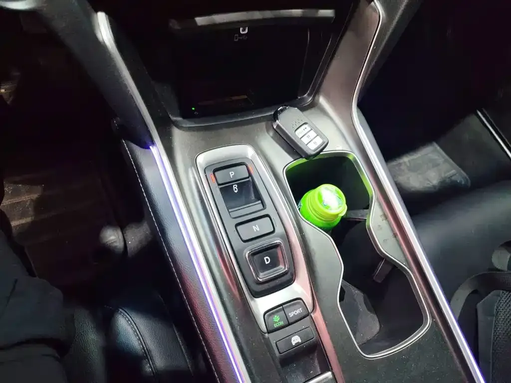 Honda Accord — фото 3