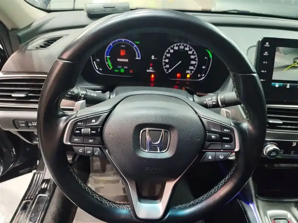 Honda Accord — фото 5