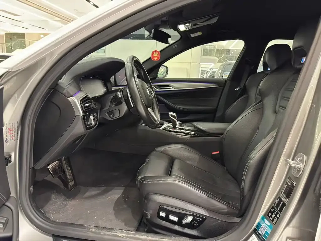 BMW M5 2023 из CN, фото 5