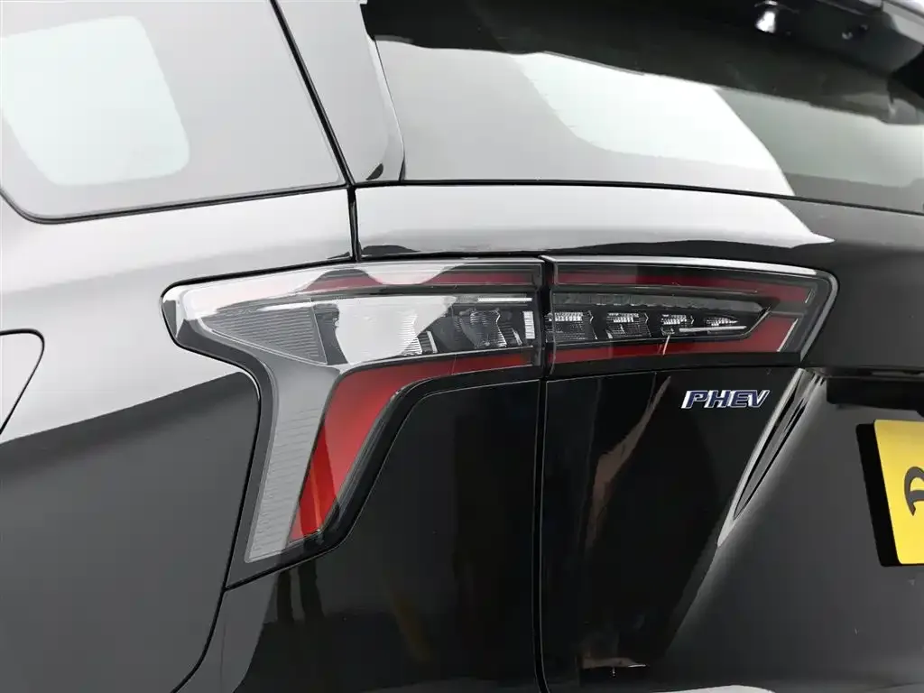 Chevrolet Plus 2026 из CN, фото 9