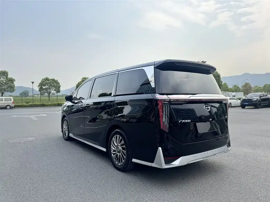 GAC Motor Trumpchi M8 — фото 6