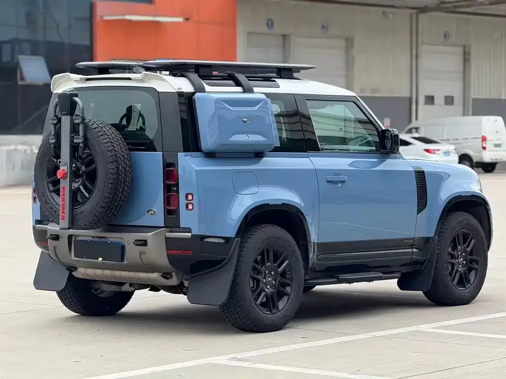 Land Rover Defender — фото 4