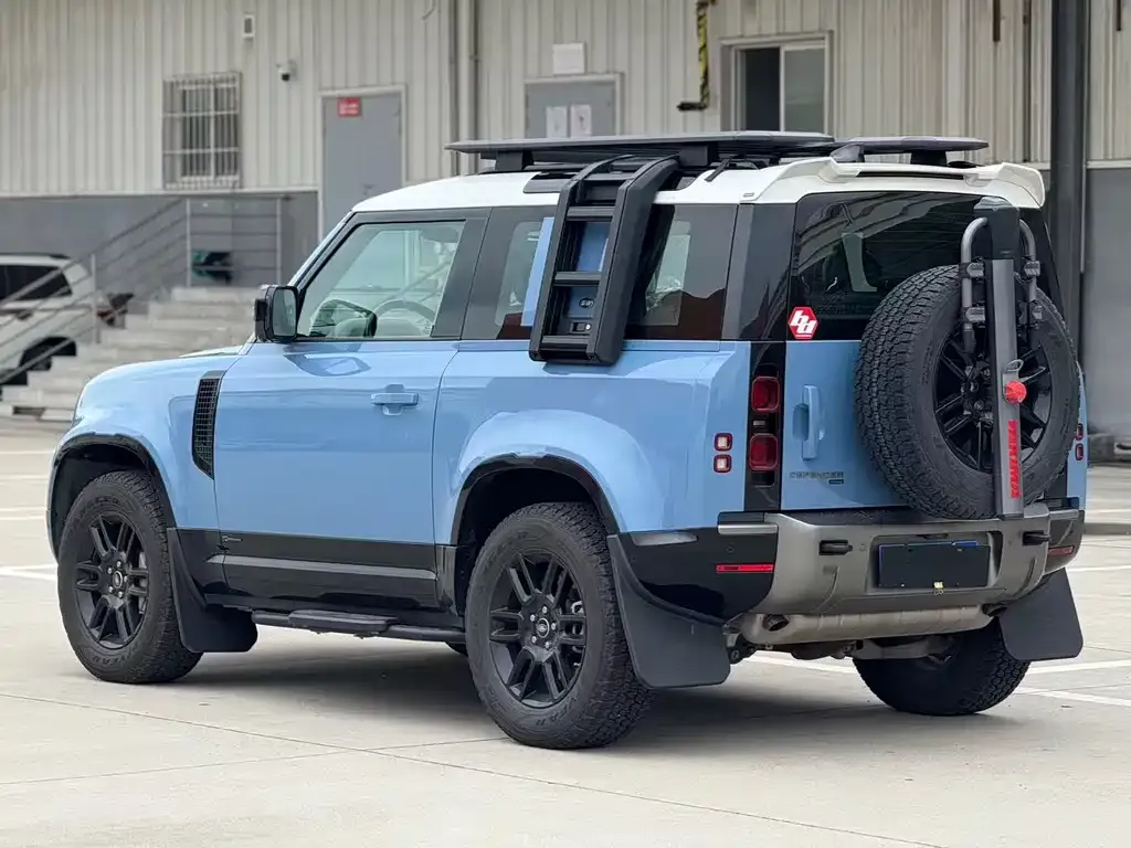 Land Rover Defender — фото 5