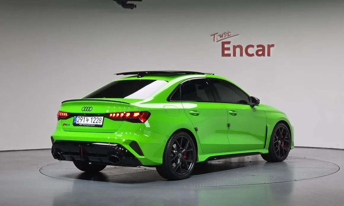 Audi RS3 2025 из KR, фото 6