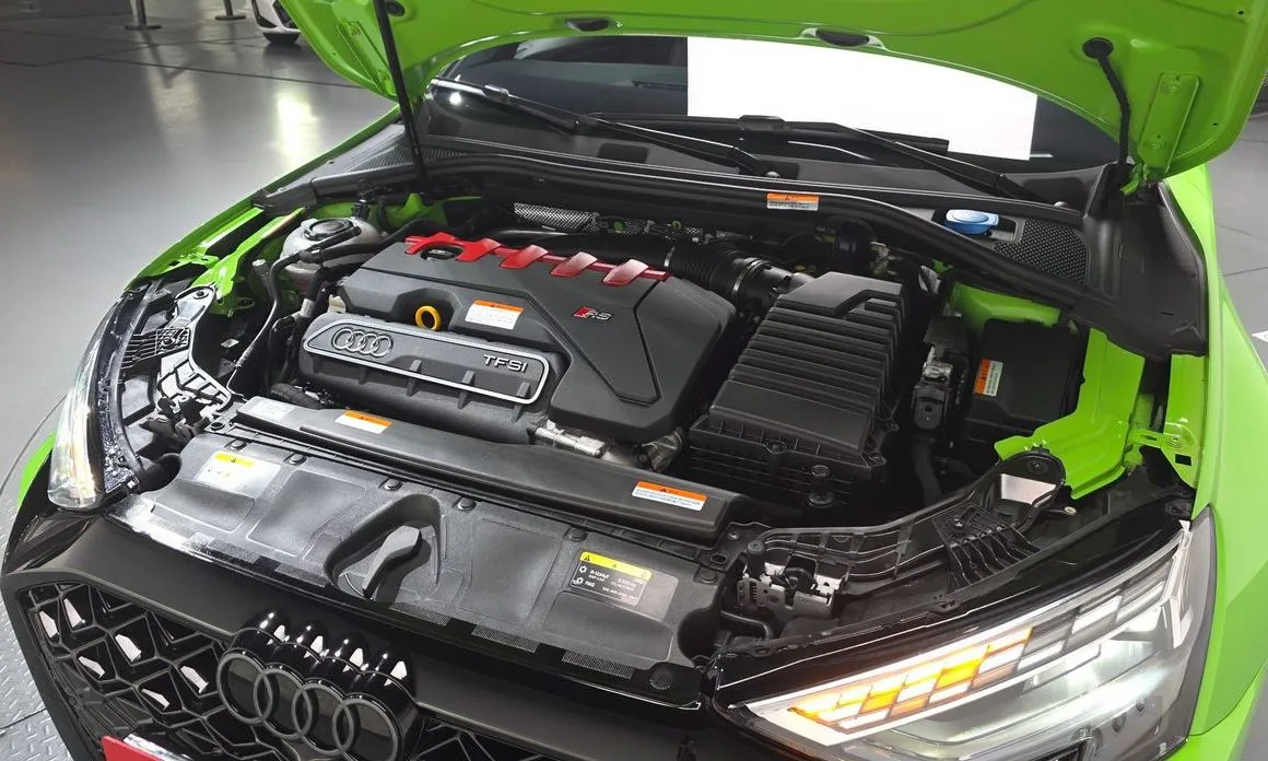 Audi RS3 2025 из KR, фото 8
