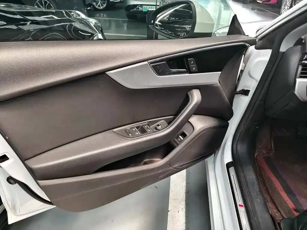 Audi A5 (Import) 2022 из CN, фото 3