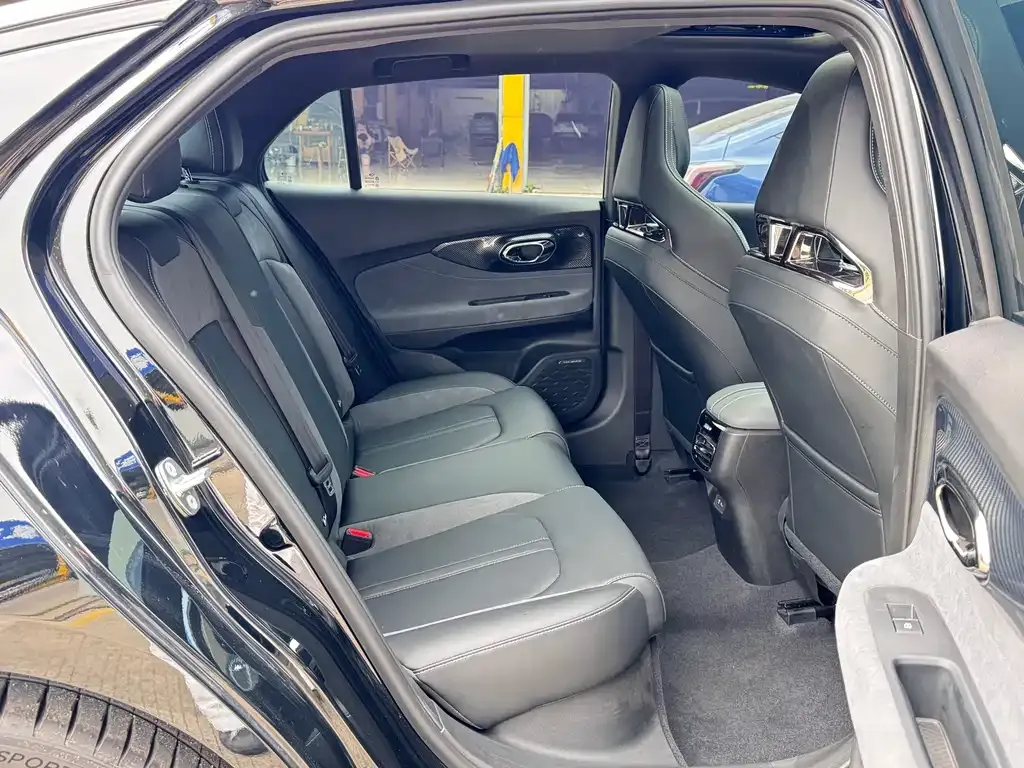 GAC Motor Shadow Leopard — фото 3