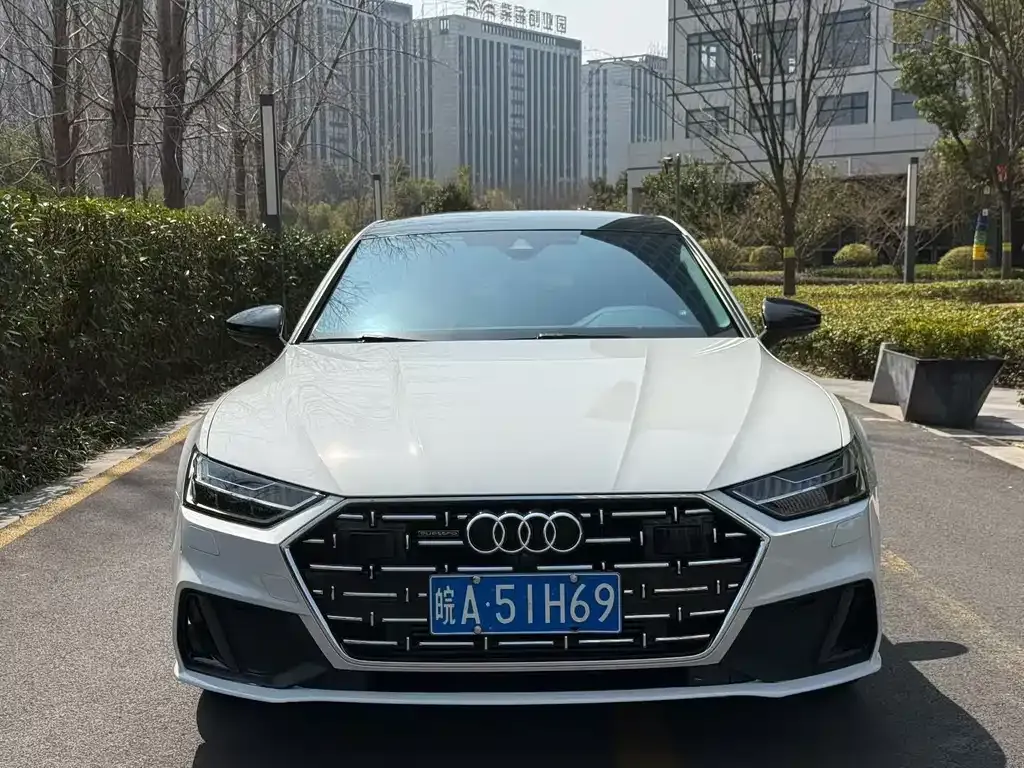 Audi A7L — фото 4