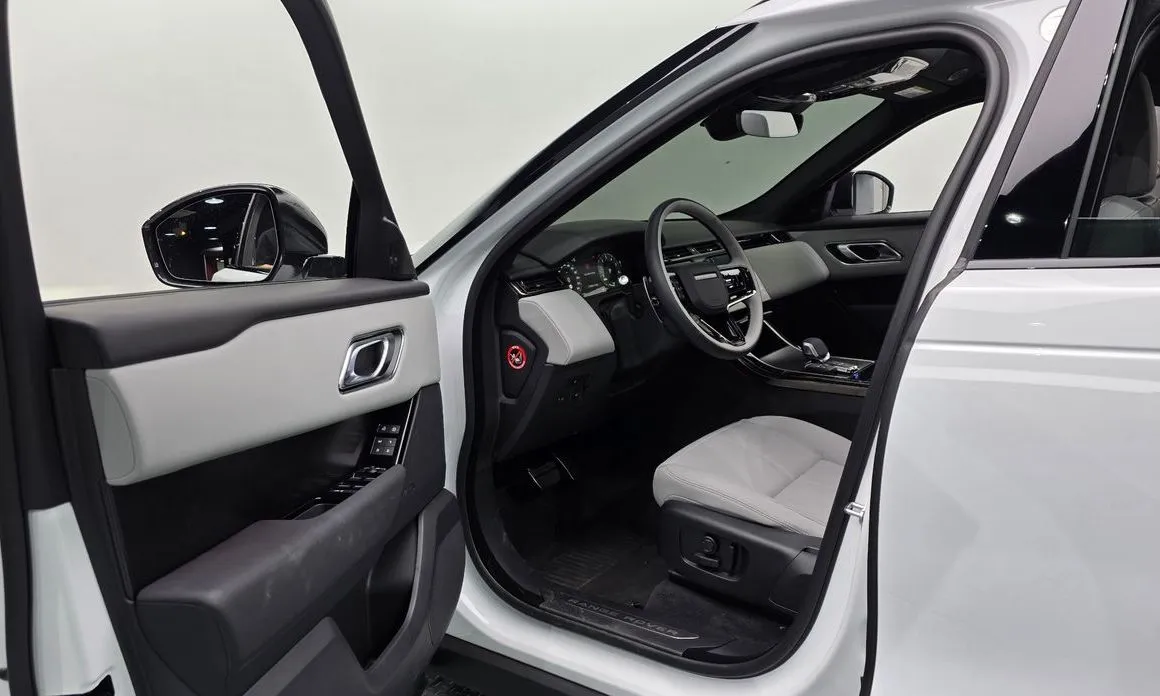 Land Rover Range Rover Velar 2026 из KR, фото 4