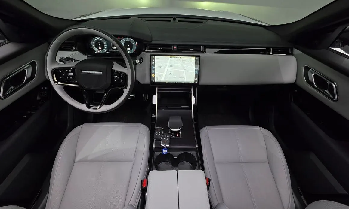 Land Rover Range Rover Velar 2026 из KR, фото 5