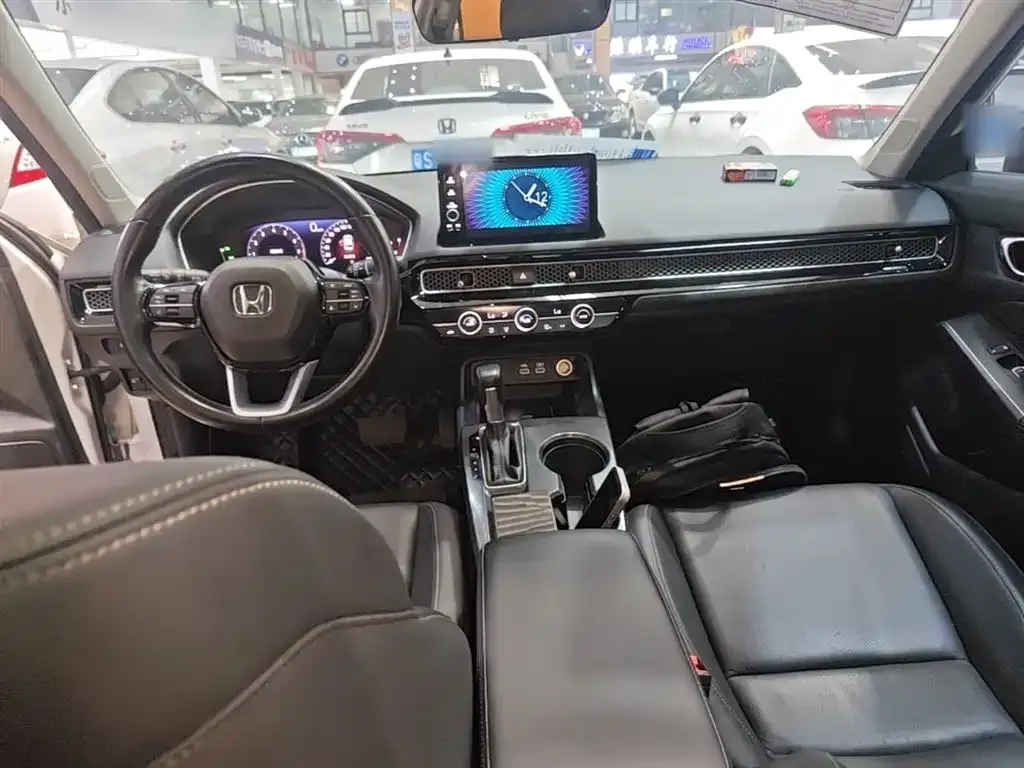 Honda Civic — фото 4