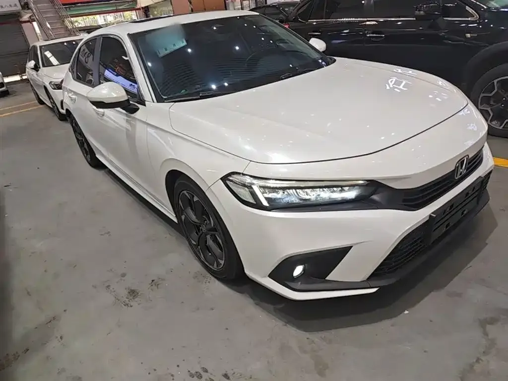 Honda Civic — фото 8