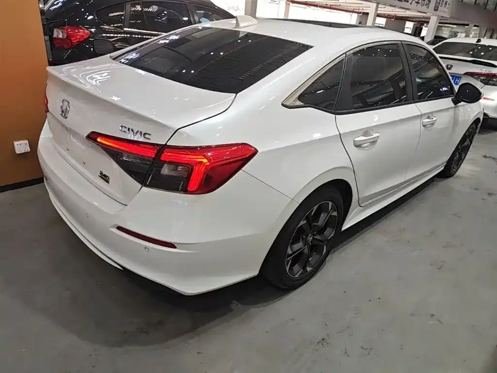 Honda Civic — фото 9
