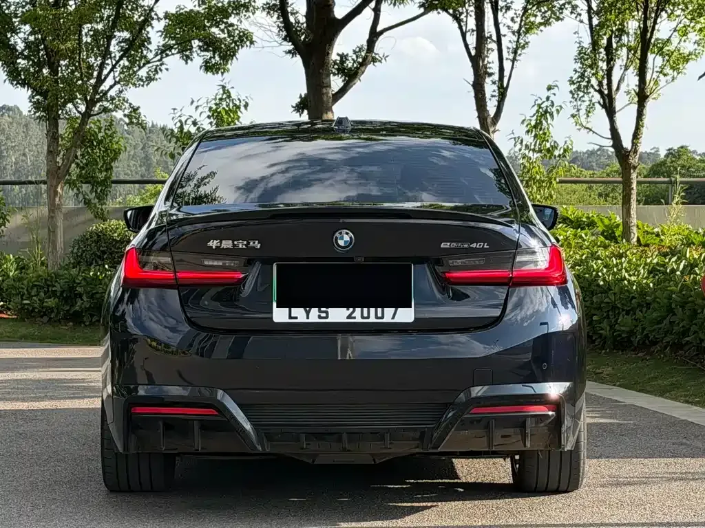 BMW i3 — фото 8