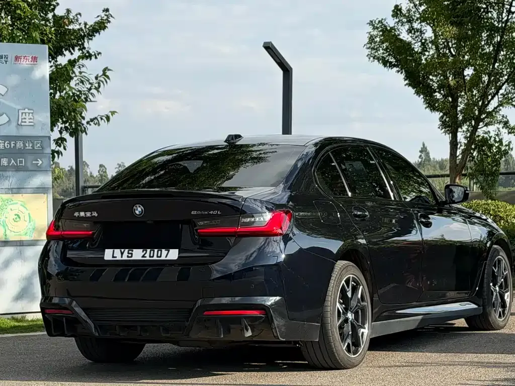 BMW i3 — фото 4