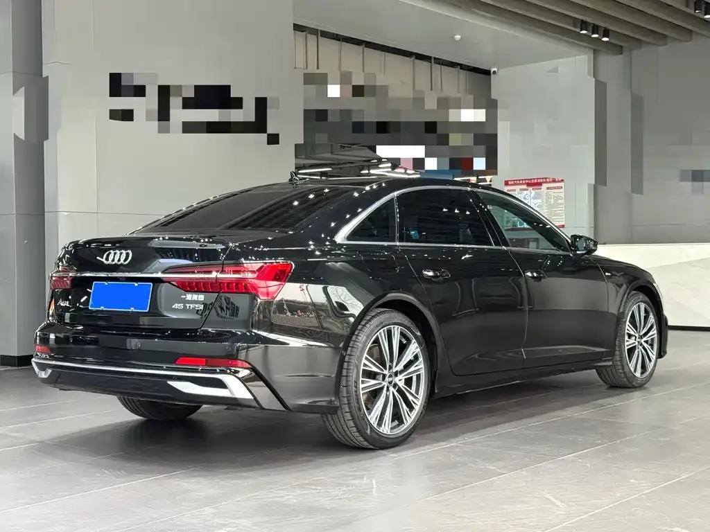 Audi A6L — фото 6