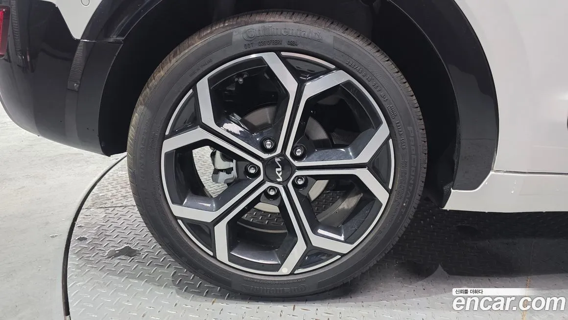 Kia Niro — фото 10