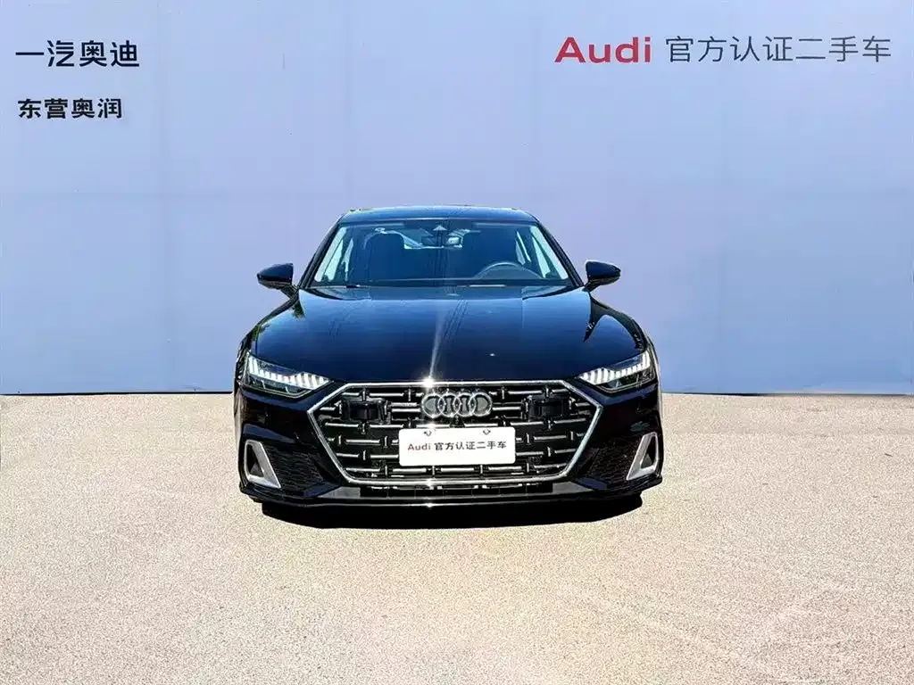 Audi A7L — фото 5