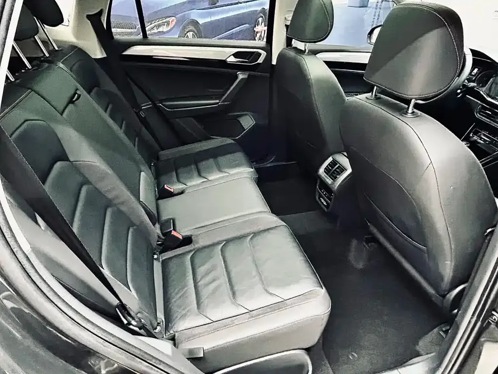 Volkswagen Tayron 2022 из CN, фото 10