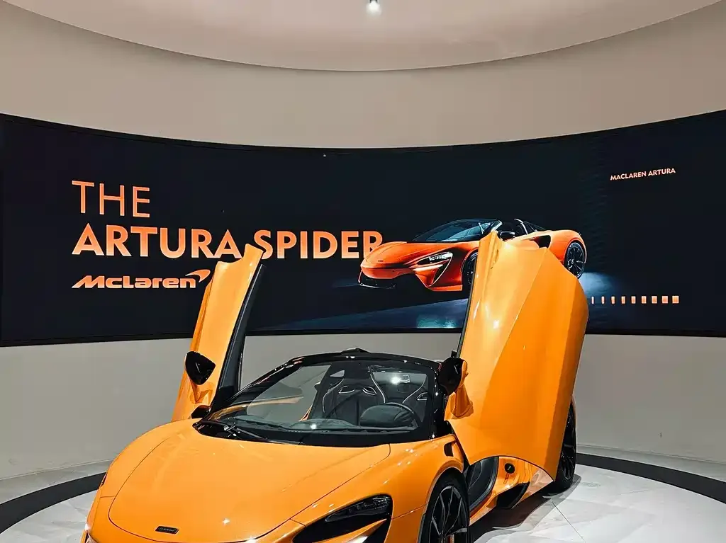 McLaren Artura 2024 из CN, фото 6