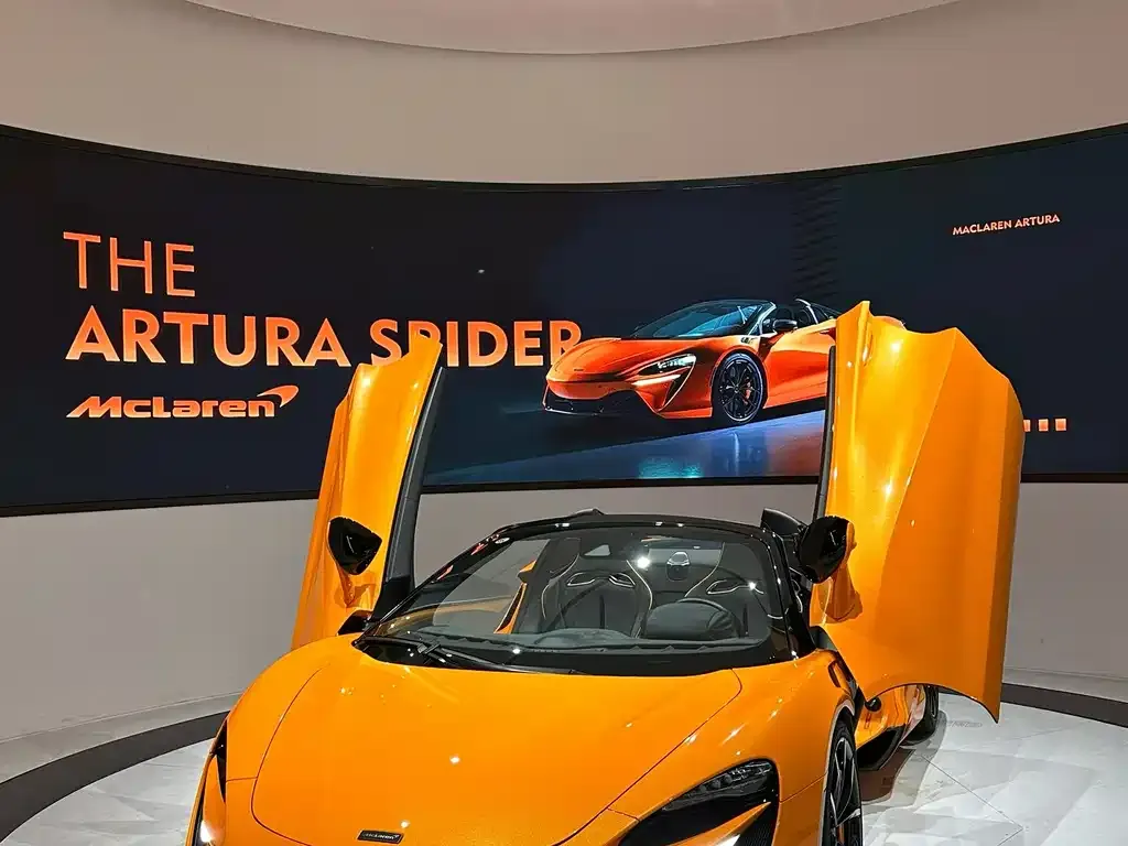 McLaren Artura 2024 из CN, фото 8