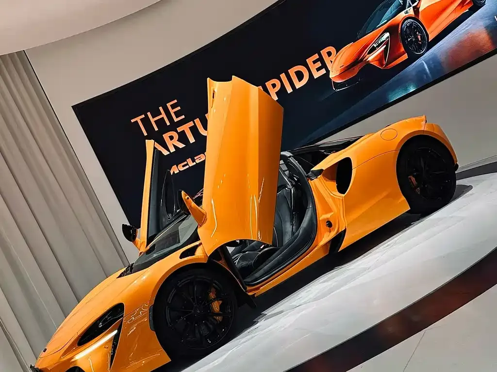 McLaren Artura 2024 из CN, фото 9